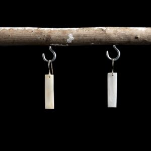 Pendiente Short Road earrings White